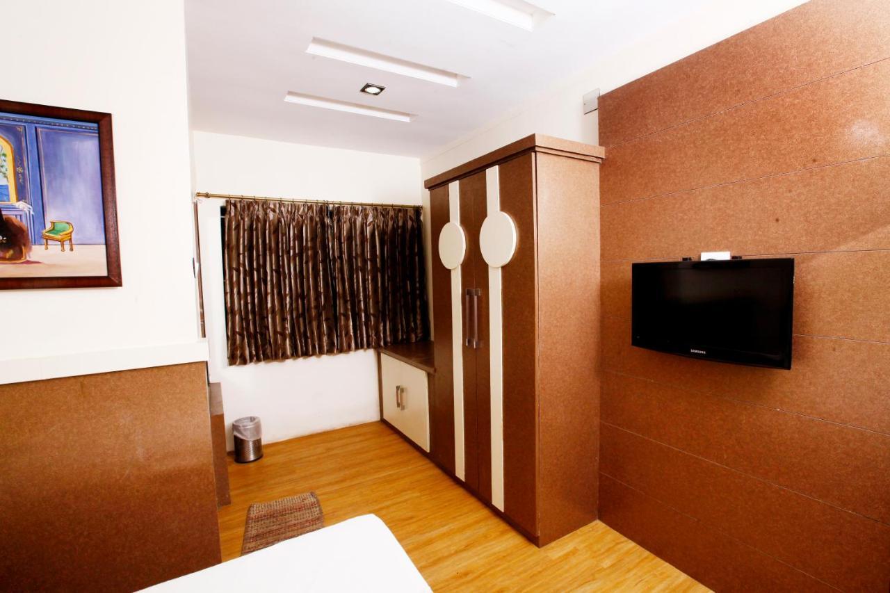 Hotel Vasantham 코임바토르 외부 사진